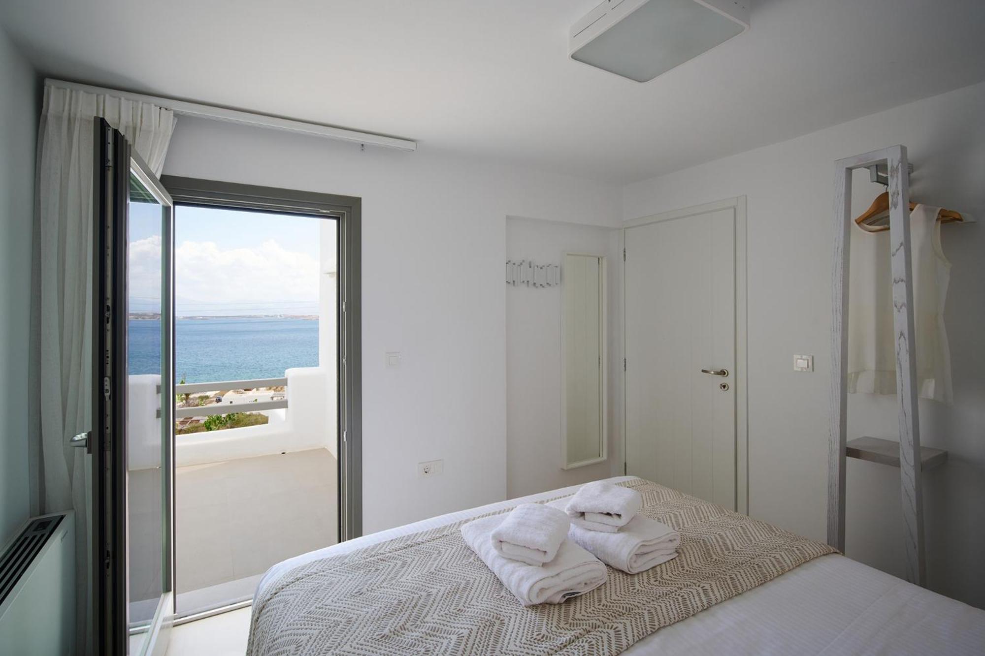 Kymo Luxury Suites Paros Kolympithres Exterior foto